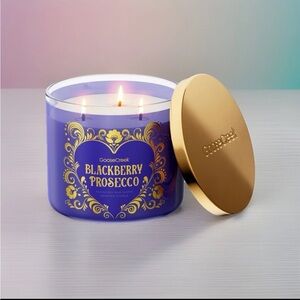 Goose Creek 3-Wick Candle- BlackBerry Prosecco (14.5 oz)